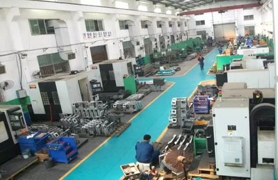 既先進又時尚 佶龍機械總經理柯清松眼中的經編機之美